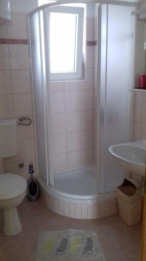 Feel Good Apartment Banjol Bagian luar foto